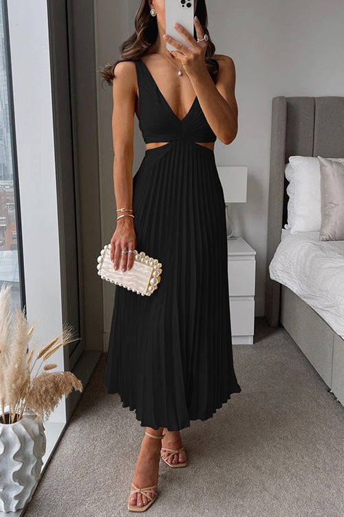 Alina™ | Pleated Midi Dress