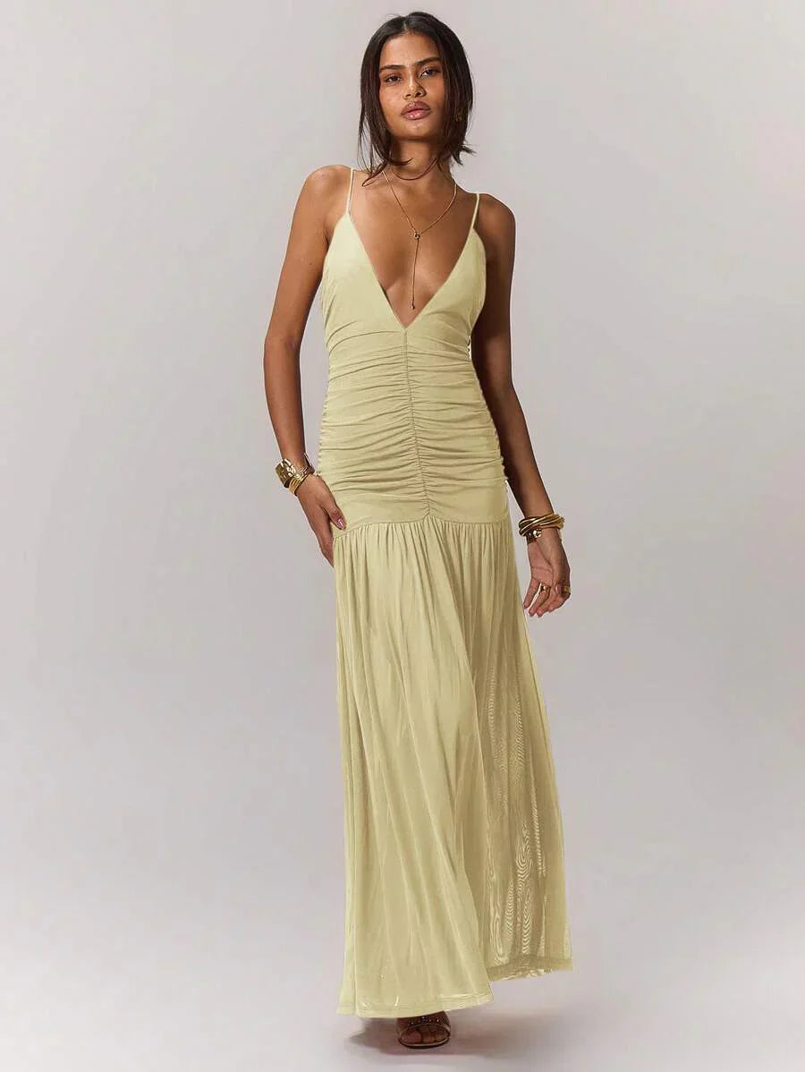 Leonie™ | Ruched Waist Holiday Dress