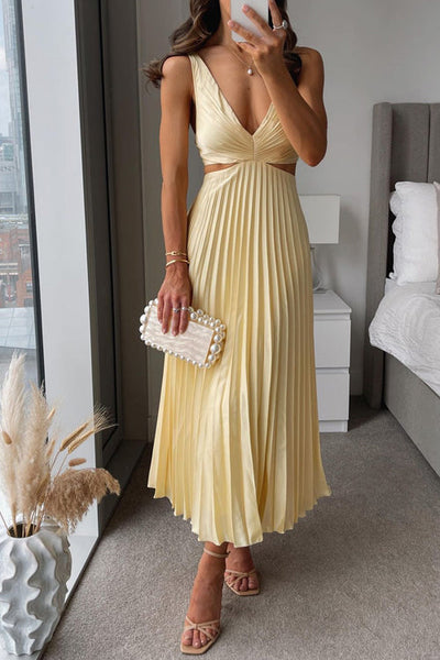 Alina™ | Pleated Midi Dress