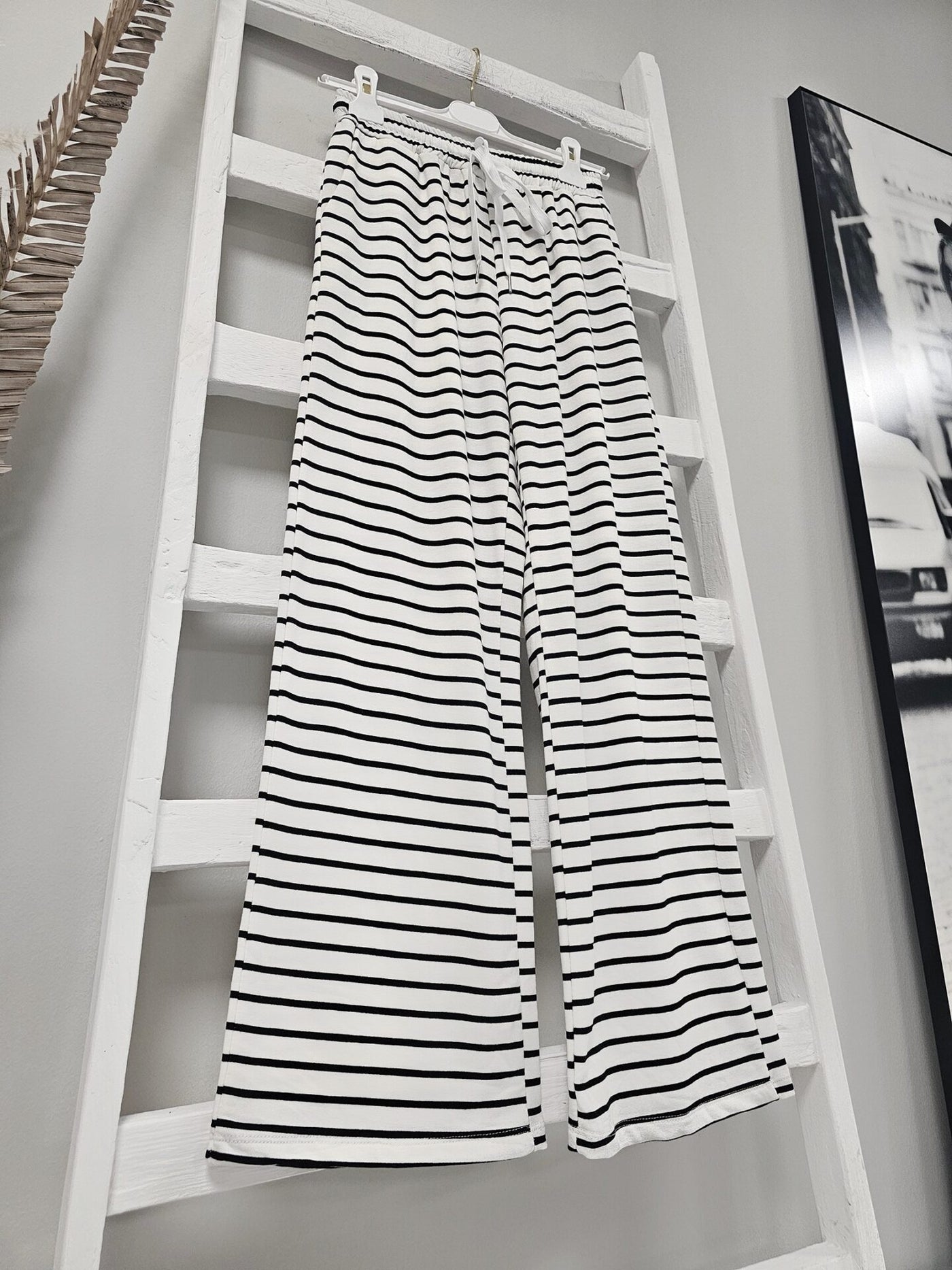 coole Hose RELAXED STRIPES – versch. Farben
