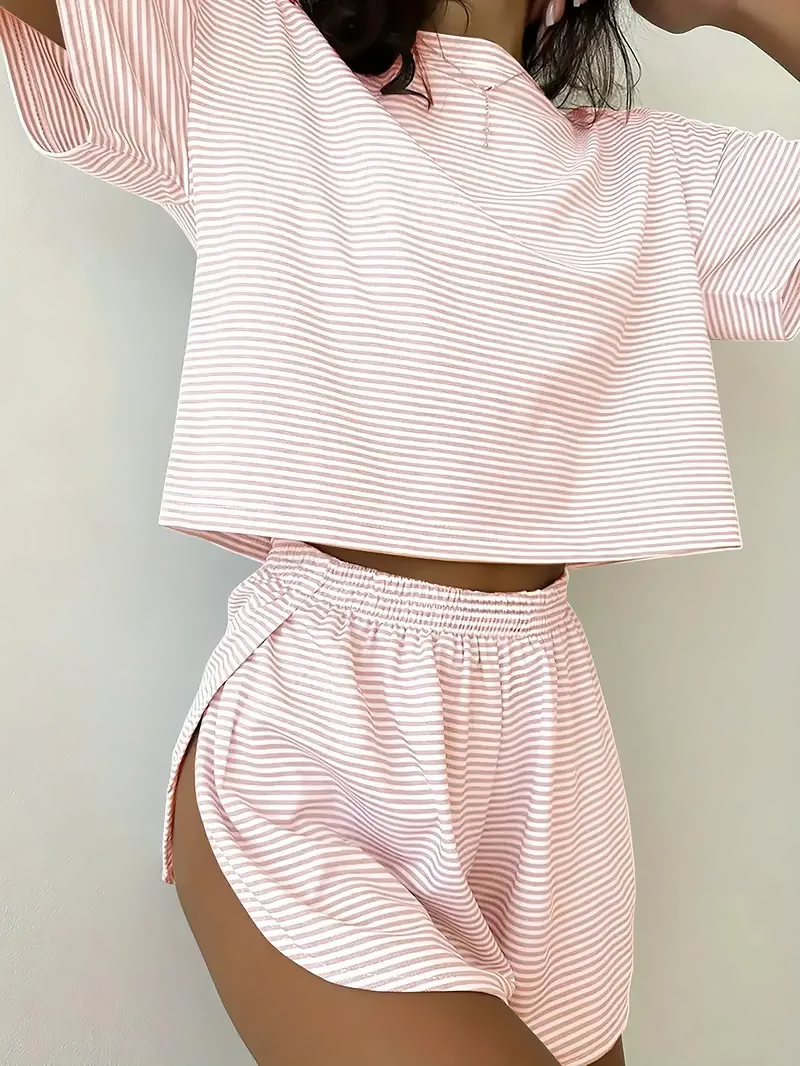 Zweiteiliges Loungewear-Set mit Shorts & Schlitz