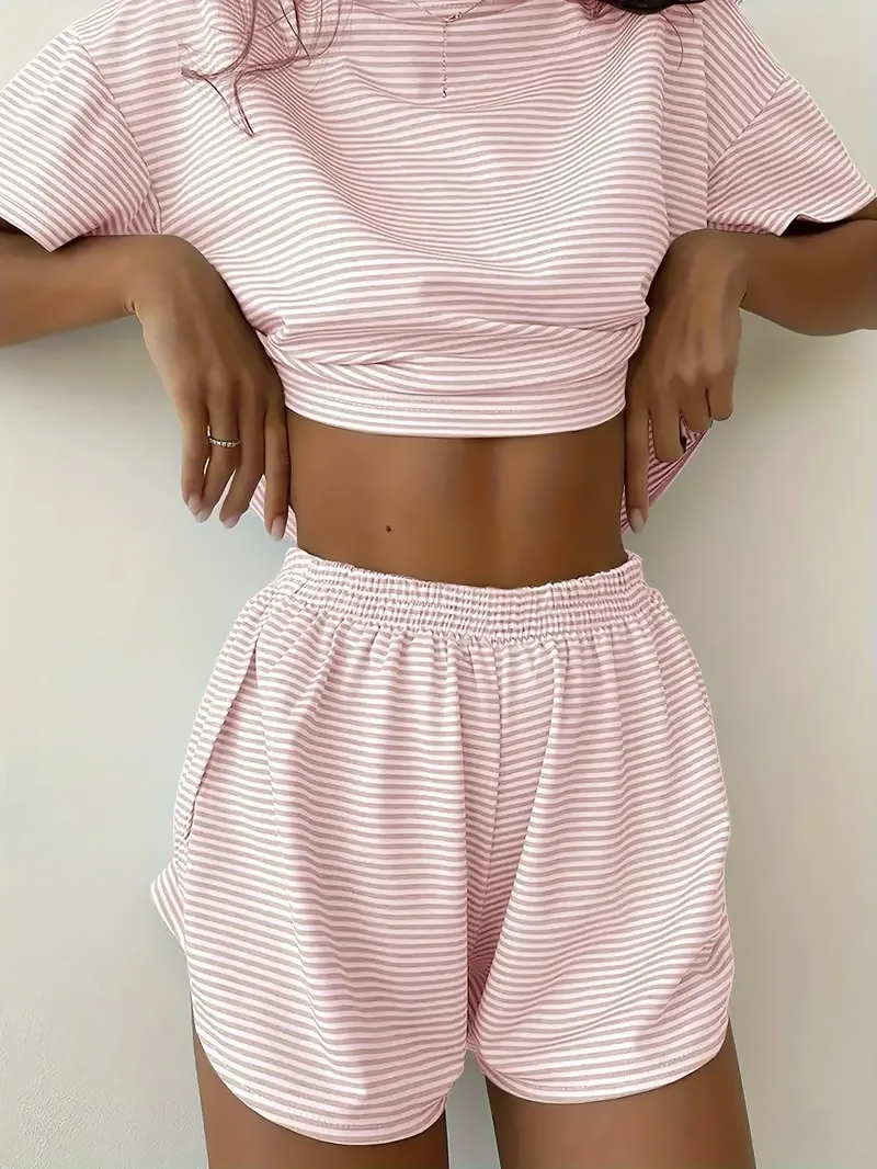 Zweiteiliges Loungewear-Set mit Shorts & Schlitz