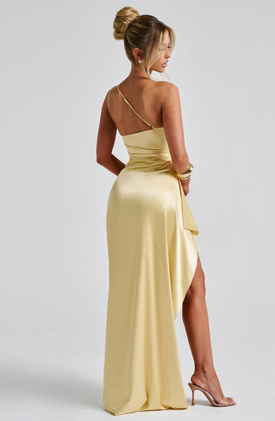 Lola™ | Lace Maxi