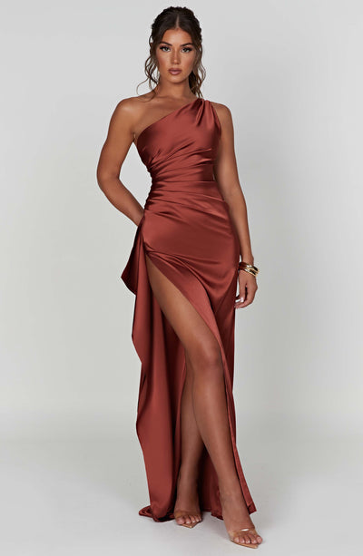 Lola™ | Lace Maxi