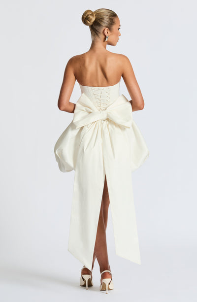 Nerina™ | Bow-Back Bubble Mini Dress