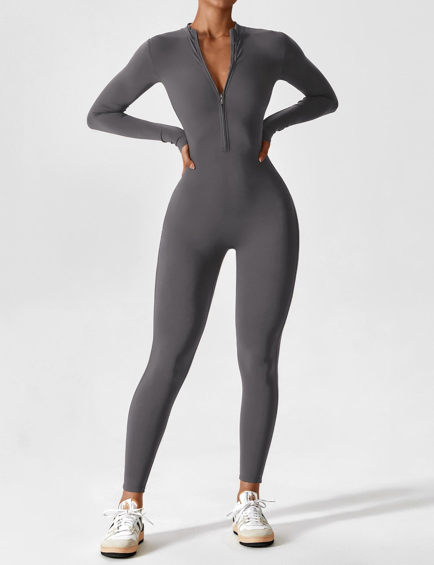 SleekFit Langarm-Jumpsuit mit Reißverschluss