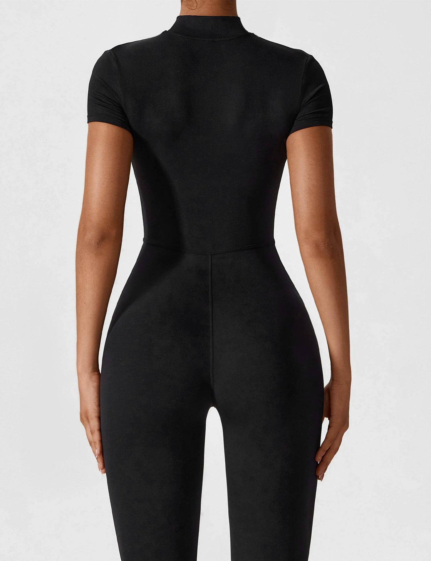 SleekFit Langarm-Jumpsuit mit Reißverschluss